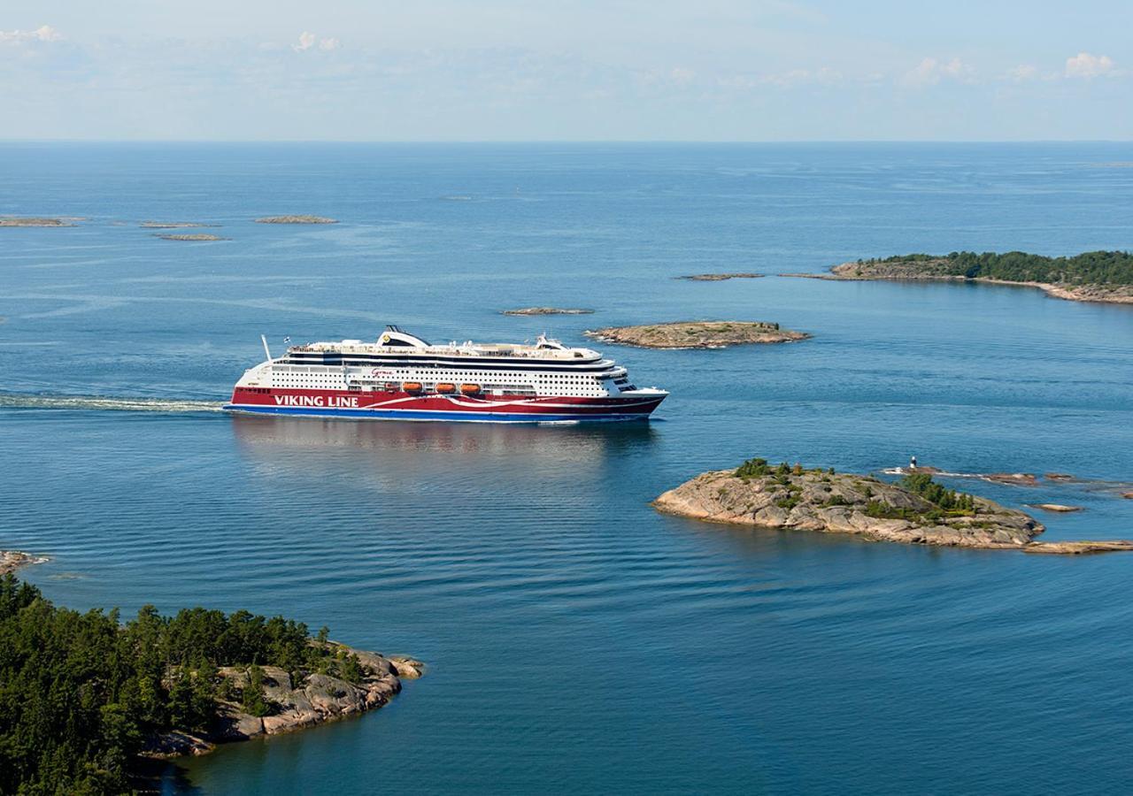 Viking Line Ferry Viking Grace - One-Way Journey From Turku To Stockholm Hotel Exterior foto