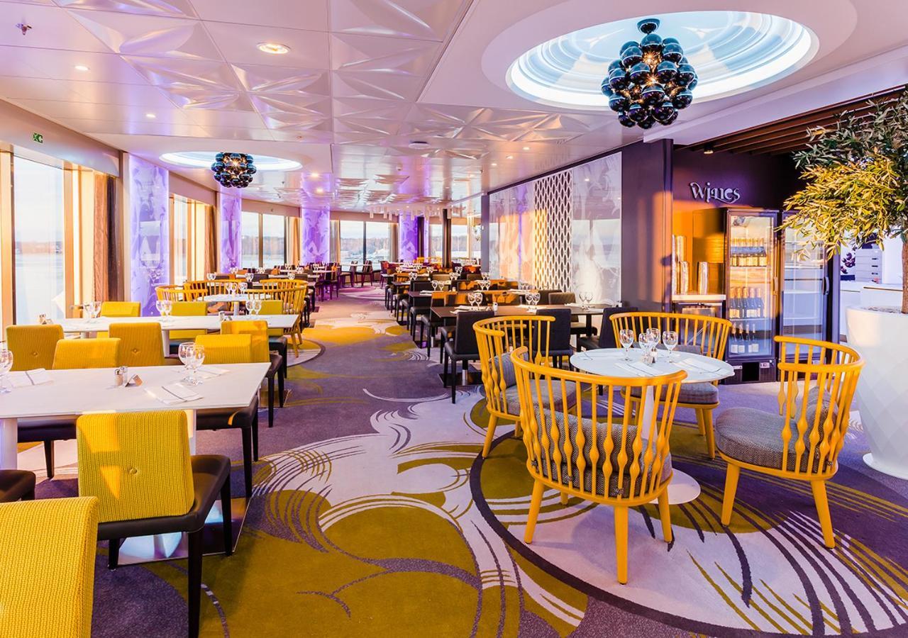 Viking Line Ferry Viking Grace - One-Way Journey From Turku To Stockholm Hotel Exterior foto