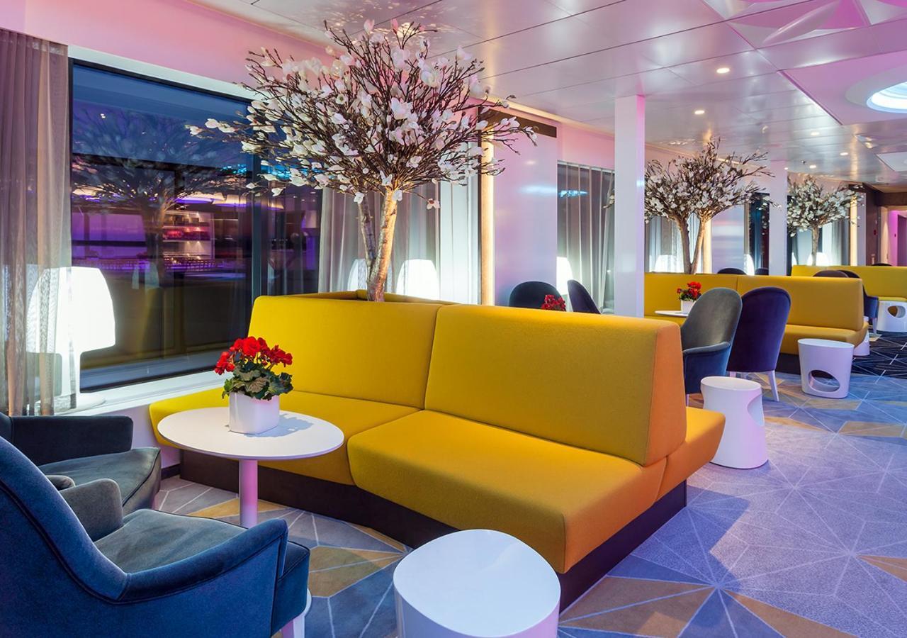 Viking Line Ferry Viking Grace - One-Way Journey From Turku To Stockholm Hotel Exterior foto